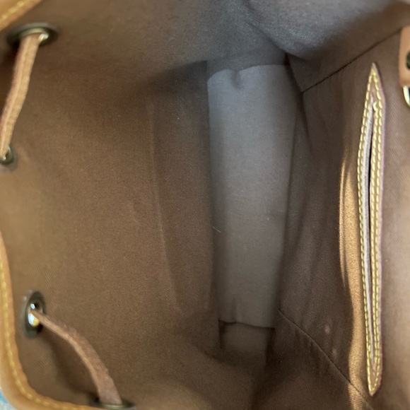 LV Montsouris Backpack MM - Picture 15 of 16